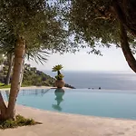 Grand Ξενοδοχείο 5*