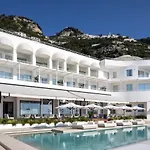 Ξενοδοχείο Grand