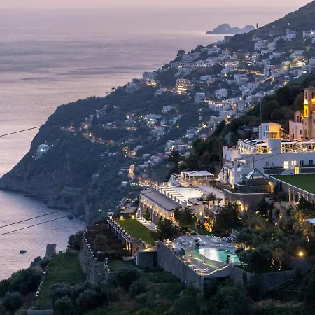 Hotel Grand Furore