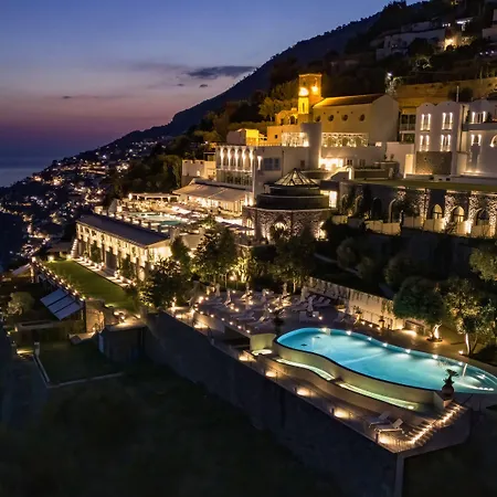 Grand Hotel