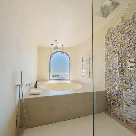 Ξενοδοχείο Grand 5*