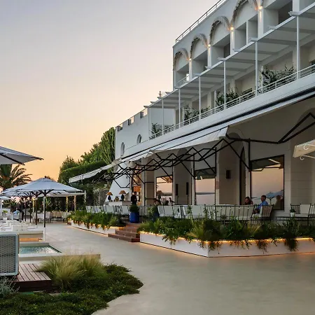 Hotel Grand