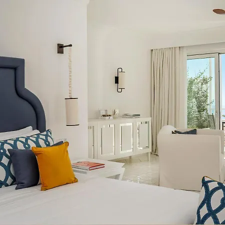 Grand Hotel