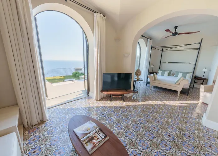 Отель Grand Фуроре